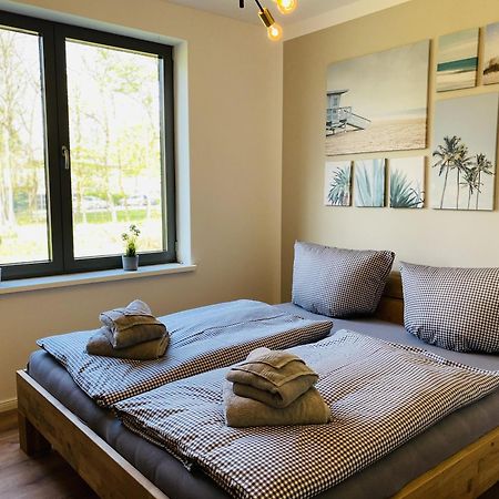 Ferienwohnung Auszeit In Den Parkvillen Carlota Und Candela Baabe Eksteriør bilde