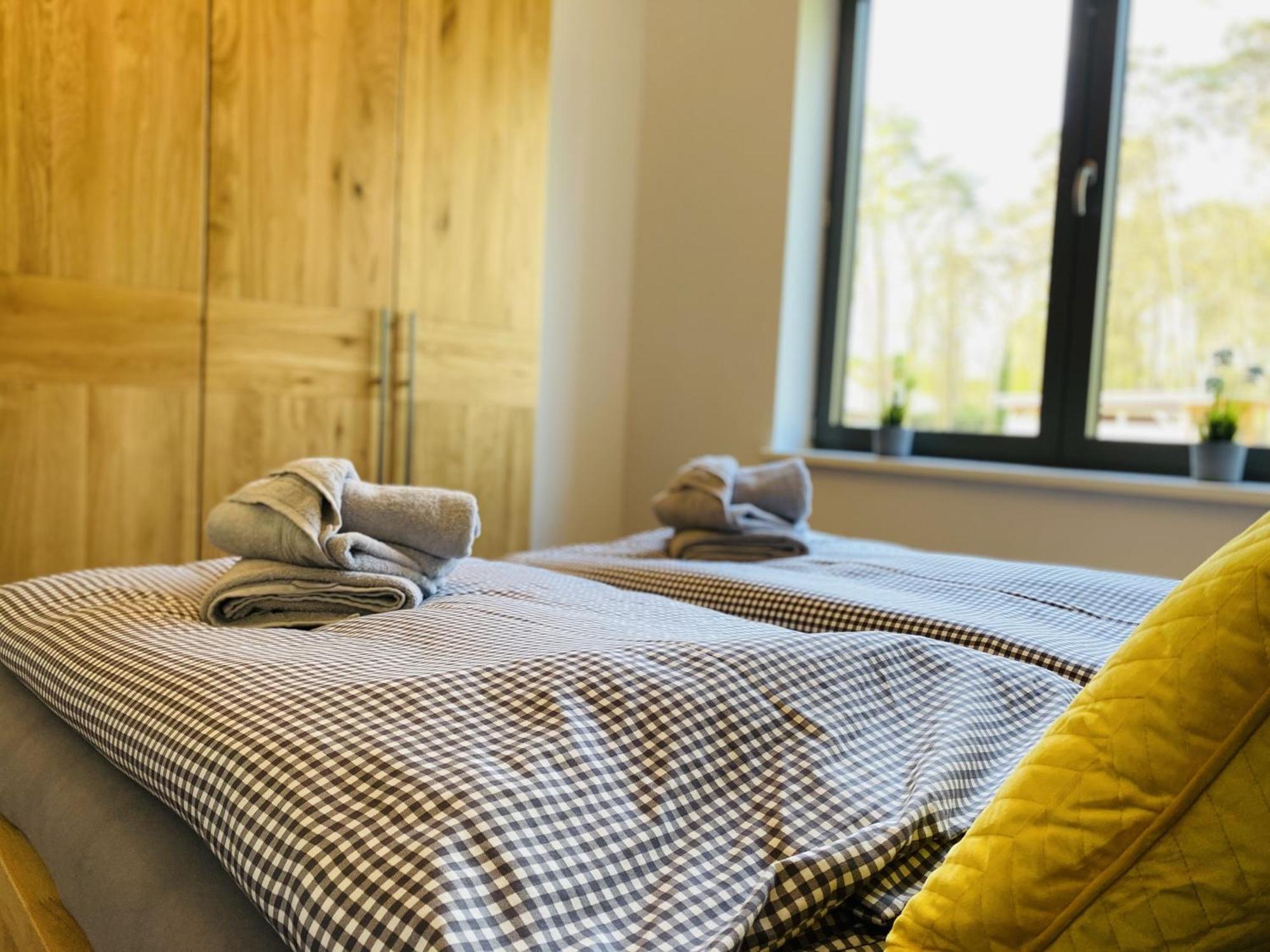 Ferienwohnung Auszeit In Den Parkvillen Carlota Und Candela Baabe Eksteriør bilde